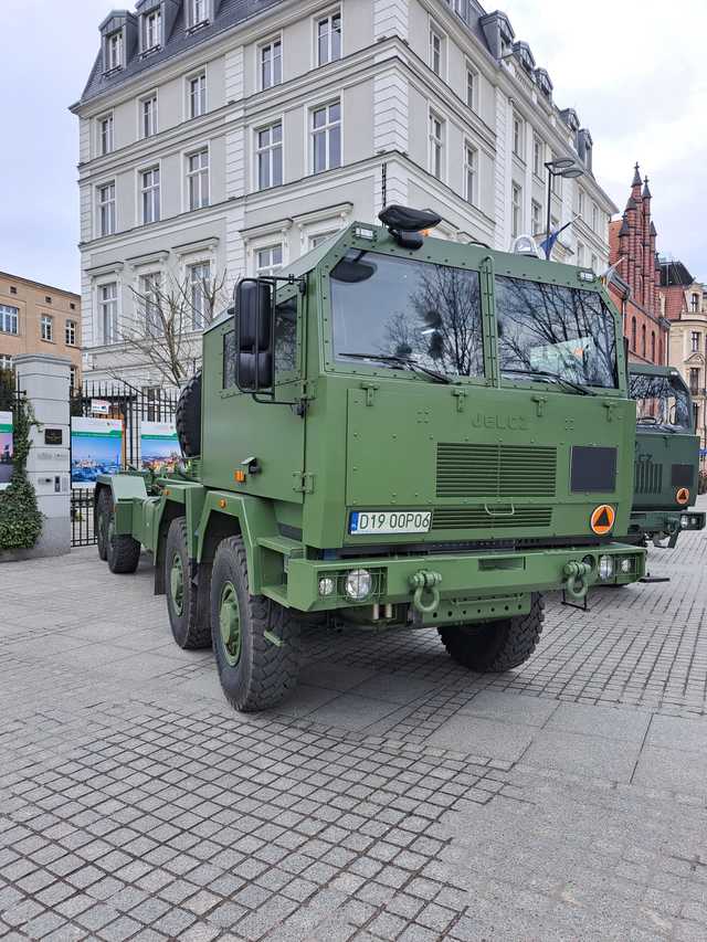 „Pododdziały… maszerować!” - święto żołnierzy 16 Dolnośląskiej Brygady Obrony Terytorialnej