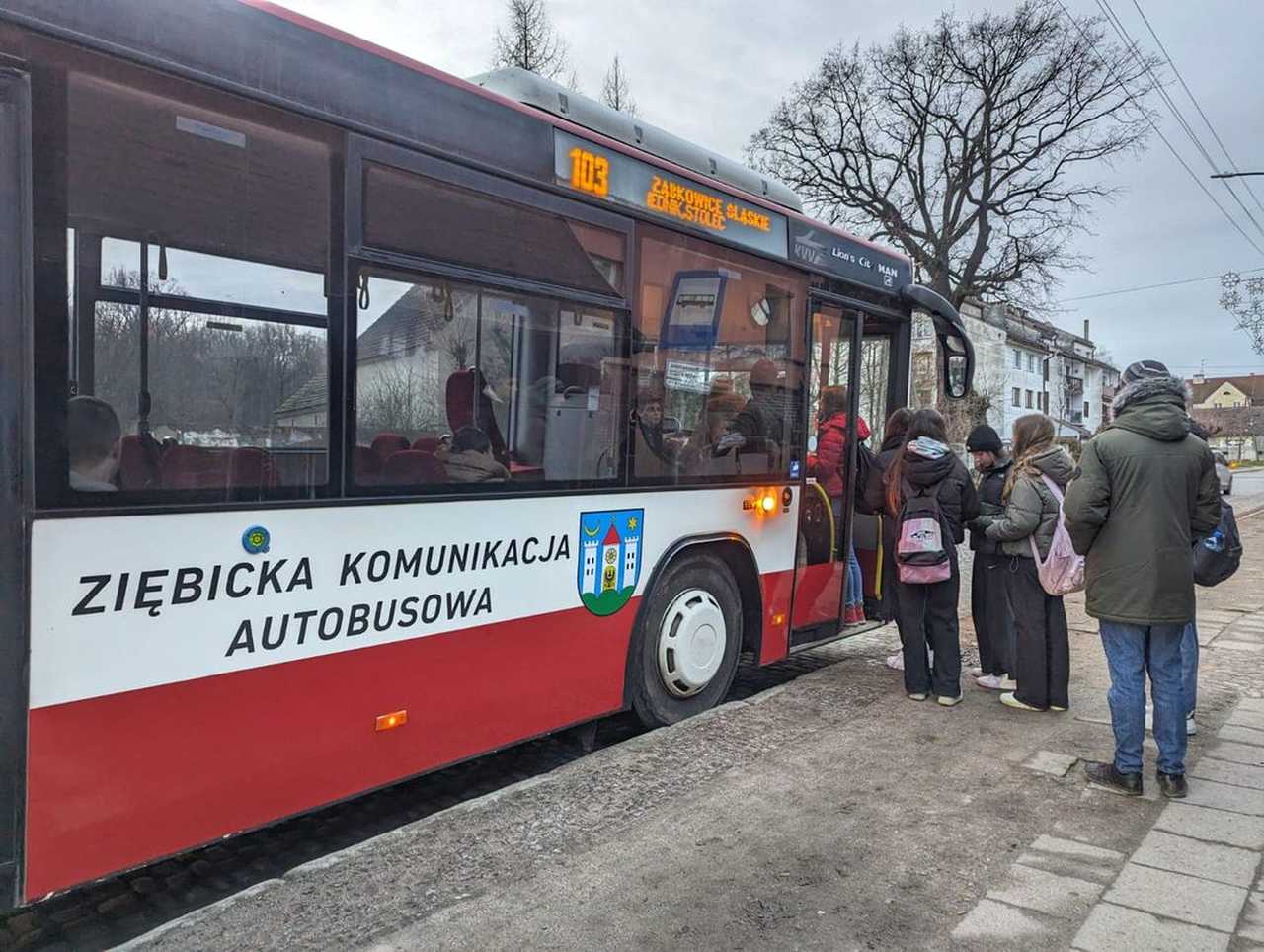 UWAGA! Ważna informacja dla Pasażerów Ziębickiej Komunikacji Autobusowej!