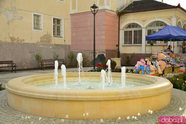 Piękny Park Miejski w Złotym Stoku już cieszy mieszkańców. Uroczyście go otwarto!