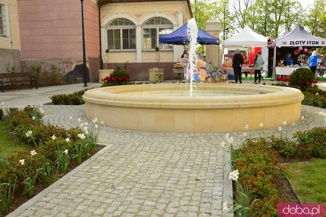 Piękny Park Miejski w Złotym Stoku już cieszy mieszkańców. Uroczyście go otwarto!