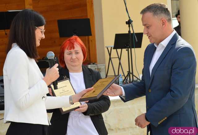 Piękny Park Miejski w Złotym Stoku już cieszy mieszkańców. Uroczyście go otwarto!