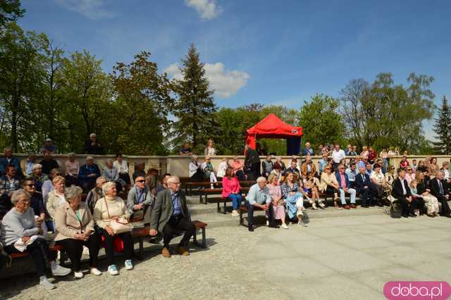 Piękny Park Miejski w Złotym Stoku już cieszy mieszkańców. Uroczyście go otwarto!