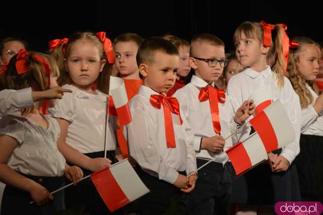 Polska pachnie bzami - liryczna akademia z okazji uchwalenia Konstytucji 3 Maja