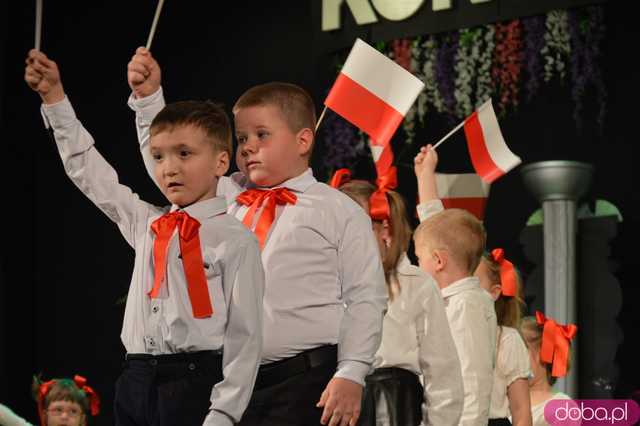 Polska pachnie bzami - liryczna akademia z okazji uchwalenia Konstytucji 3 Maja