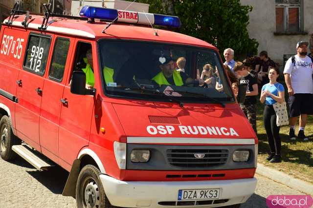 Pochód Pierwszomajowy w Srebrnej Górze rozpoczął Srebrnogórską Majówkę!