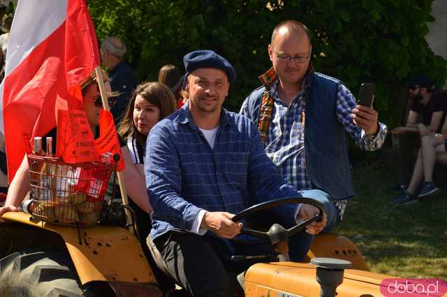 Pochód Pierwszomajowy w Srebrnej Górze rozpoczął Srebrnogórską Majówkę!