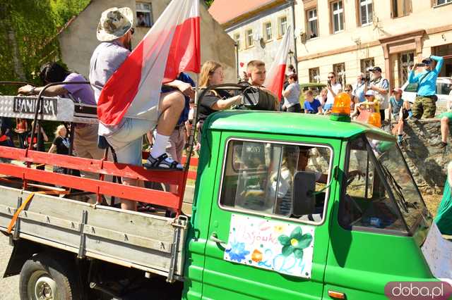 Pochód Pierwszomajowy w Srebrnej Górze rozpoczął Srebrnogórską Majówkę!