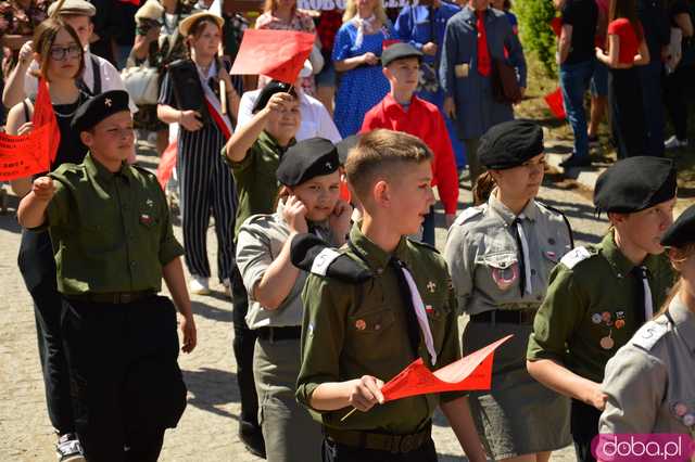 Pochód Pierwszomajowy w Srebrnej Górze rozpoczął Srebrnogórską Majówkę!