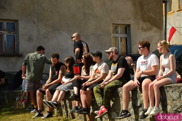 Pochód Pierwszomajowy w Srebrnej Górze rozpoczął Srebrnogórską Majówkę!