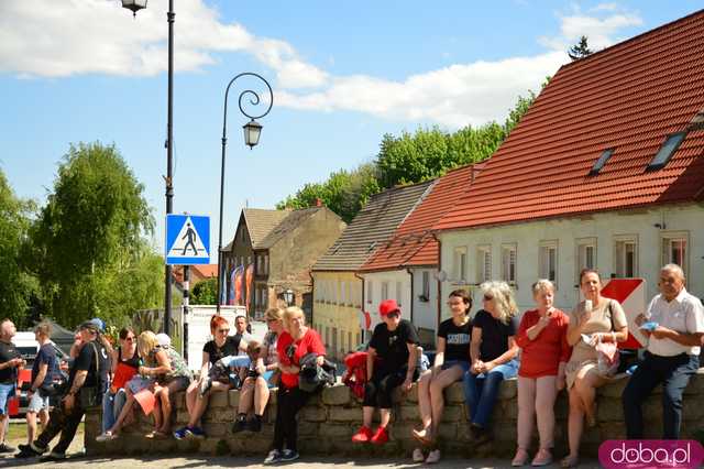 Pochód Pierwszomajowy w Srebrnej Górze rozpoczął Srebrnogórską Majówkę!