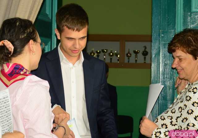 Ząbkowiccy maturzyści rozpoczęli egzamin dojrzałości