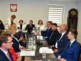 [FOTO] Pierwsza sesja Rady Gminy Stoszowice. Katarzyna Ruszkowska zaprzysiężona 