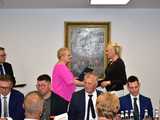 [FOTO] Pierwsza sesja Rady Gminy Stoszowice. Katarzyna Ruszkowska zaprzysiężona 