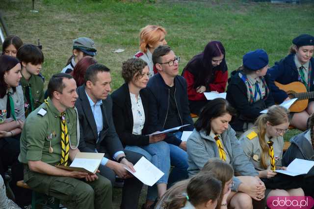 Śpiewanki przy ognisku rozpoczęły V Srebrnogórski Festiwal Piosenki Harcerskiej Lilijka 