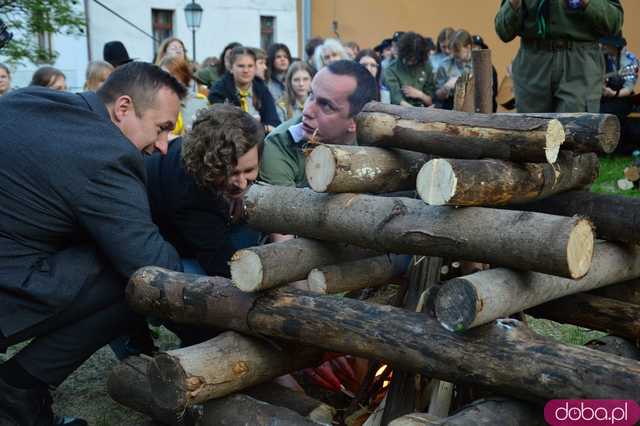 Śpiewanki przy ognisku rozpoczęły V Srebrnogórski Festiwal Piosenki Harcerskiej Lilijka 