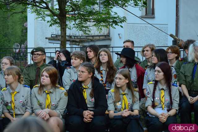 Śpiewanki przy ognisku rozpoczęły V Srebrnogórski Festiwal Piosenki Harcerskiej Lilijka 