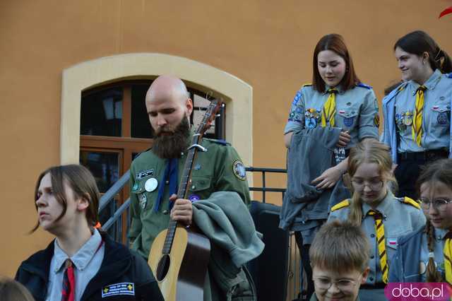 Śpiewanki przy ognisku rozpoczęły V Srebrnogórski Festiwal Piosenki Harcerskiej Lilijka 