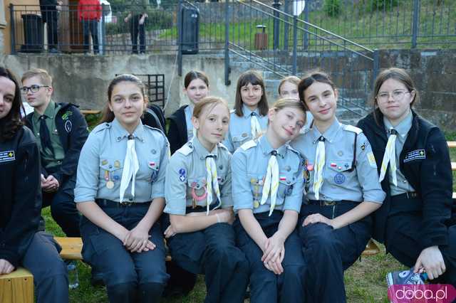 Śpiewanki przy ognisku rozpoczęły V Srebrnogórski Festiwal Piosenki Harcerskiej Lilijka 
