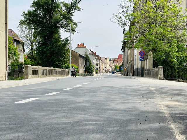 [FOTO] Zakończył się remont ul. Kolejowej w Ziębicach. Co zostało wykonane?
