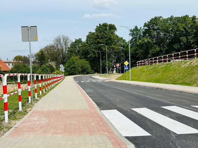 [FOTO] Zobaczcie, jak prezentuje się ulica Różana w Ziębicach po remoncie!