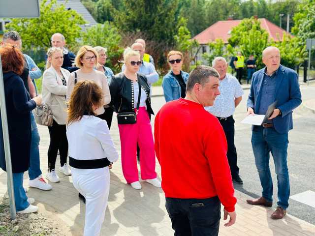 [FOTO] Zobaczcie, jak prezentuje się ulica Różana w Ziębicach po remoncie!