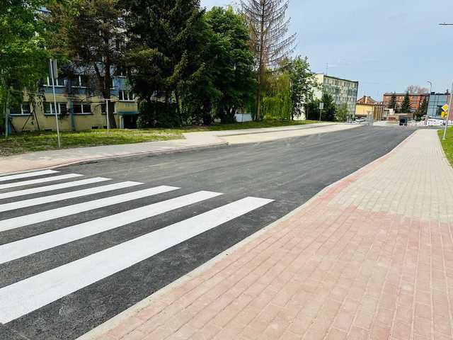 [FOTO] Zobaczcie, jak prezentuje się ulica Różana w Ziębicach po remoncie!