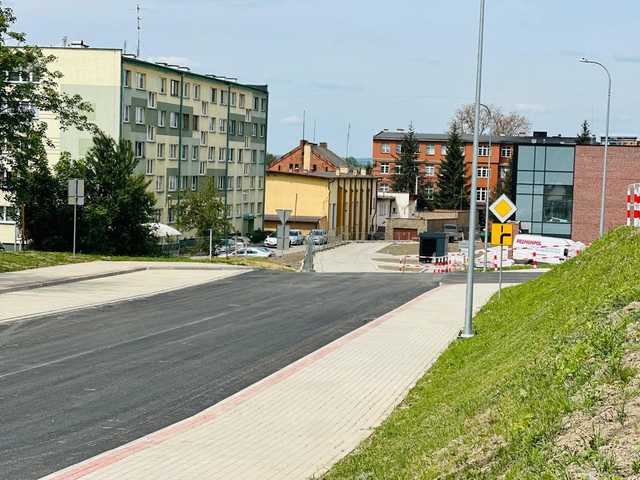 [FOTO] Zobaczcie, jak prezentuje się ulica Różana w Ziębicach po remoncie!