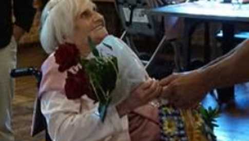 [FOTO] Pani Helena ze Złotego Stoku skończyła 100 lat! Poznajcie historię jubilatki 