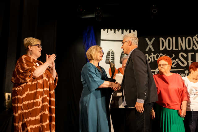 [FOTO] Seniorzy zaprezentowali swoją twórczość artystyczną. To już 10. edycja imprezy