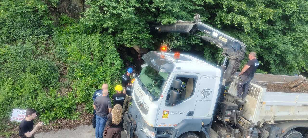 Eksploratorzy badali tajemnicę Felsenkeller, Skalnej Piwnicy w Bardzie