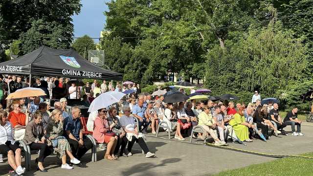 Koncert uwielbienia w Ziębicach. Świadectwo Wojciecha Bartnika