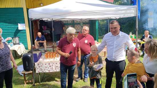 Kamienieccy wędkarze zorganizowali piknik dla dzieci ze szkół specjalnych