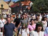 [WIDEO/FOTO] Parada świętojańsko-piernikowa rozpoczęła tegoroczne Dni Barda