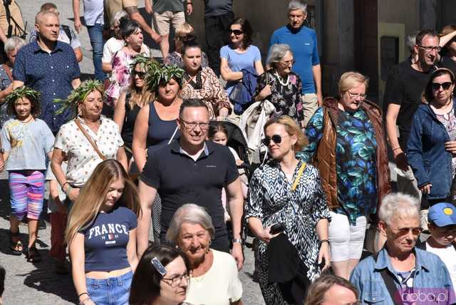 [WIDEO/FOTO] Parada świętojańsko-piernikowa rozpoczęła tegoroczne Dni Barda