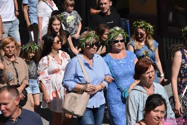 [WIDEO/FOTO] Parada świętojańsko-piernikowa rozpoczęła tegoroczne Dni Barda