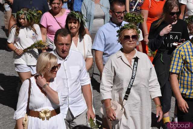 [WIDEO/FOTO] Parada świętojańsko-piernikowa rozpoczęła tegoroczne Dni Barda