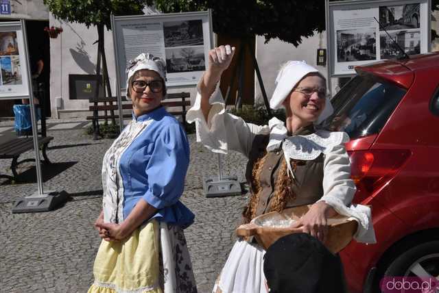 [WIDEO/FOTO] Parada świętojańsko-piernikowa rozpoczęła tegoroczne Dni Barda