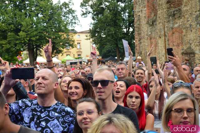 Stachursky, Feel i Golec uOrkiestra na zakończenie Dni i Nocy Krzywej Wieży