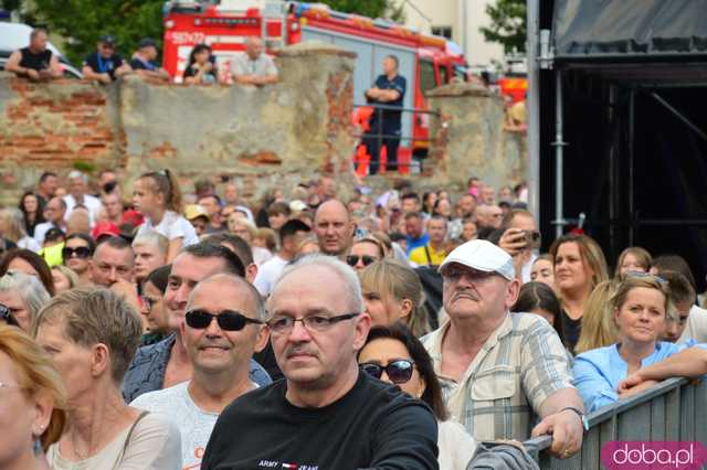 Stachursky, Feel i Golec uOrkiestra na zakończenie Dni i Nocy Krzywej Wieży
