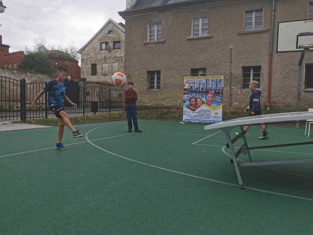 Tytuł III Ząbkowicki Turniej Teqball za nami- Piotr Zieliński gościem specjalnym