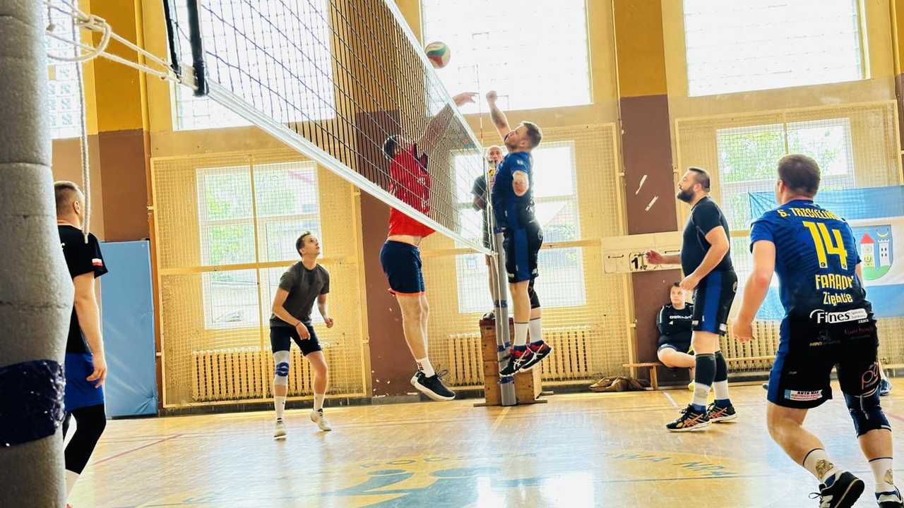 4 Fun Budzów zwycięzcą Turnieju Siatkarskiego im. Marcina Popędy w Ziębicach