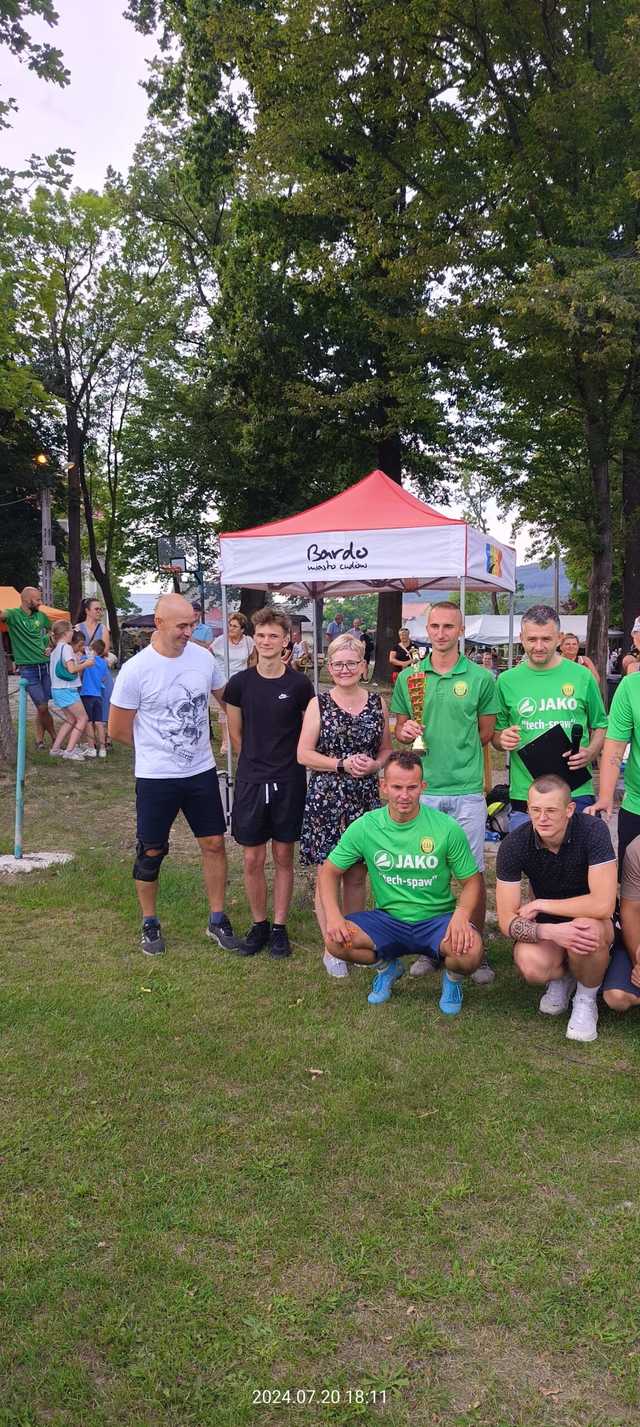 [FOTO] KS Cis Brzeźnica celebrował 25-lecie istnienia. Atrakcji nie brakowało