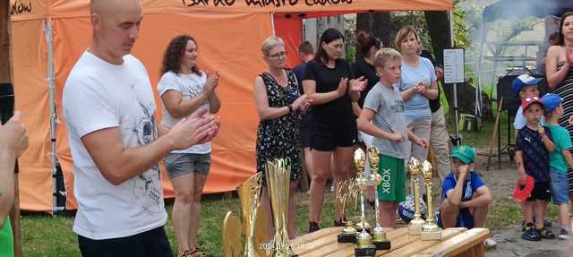 [FOTO] KS Cis Brzeźnica celebrował 25-lecie istnienia. Atrakcji nie brakowało