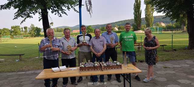 [FOTO] KS Cis Brzeźnica celebrował 25-lecie istnienia. Atrakcji nie brakowało