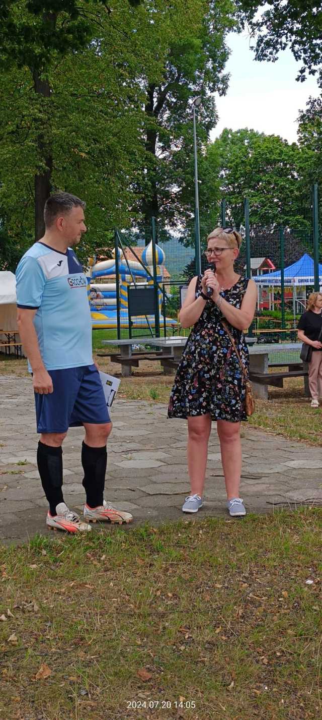 [FOTO] KS Cis Brzeźnica celebrował 25-lecie istnienia. Atrakcji nie brakowało