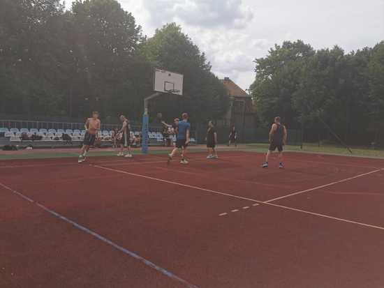 [FOTO/WYNIKI] Rywalizowali w turnieju koszykarskich trójek w Ząbkowicach Śląskich