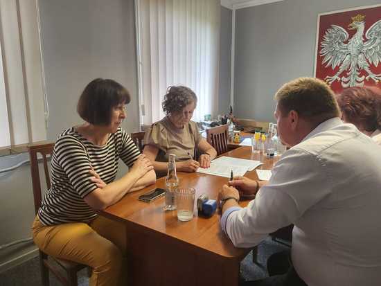 Lepsze oświetlenie w Stoszowicach. Wykonawca rozpoczął realizację inwestycji