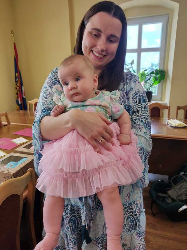 [FOTO] Władze miasta spotkały się z najmłodszymi mieszkańcami gminy. To maluchy urodzone w I półroczu tego roku