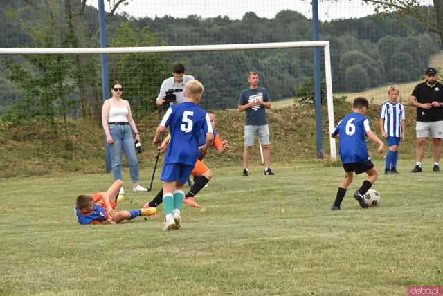 [FOTO] Rozpoczęło się świętowanie w Potworowie. Klub Sportowy Piasek obchodzi jubileusz 25-lecia istnienia