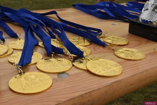 [FOTO] Rozpoczęło się świętowanie w Potworowie. Klub Sportowy Piasek obchodzi jubileusz 25-lecia istnienia